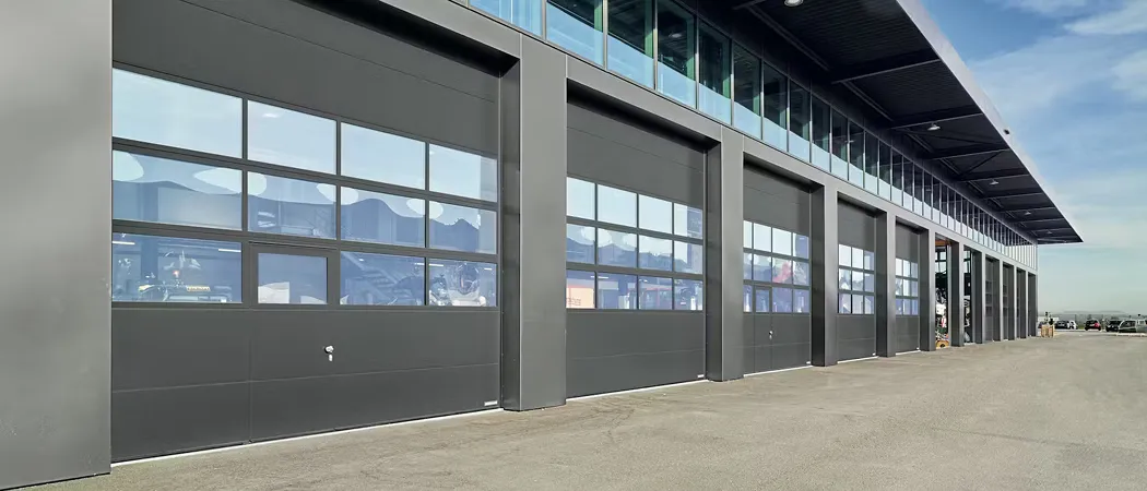 Porți secţionale industriale